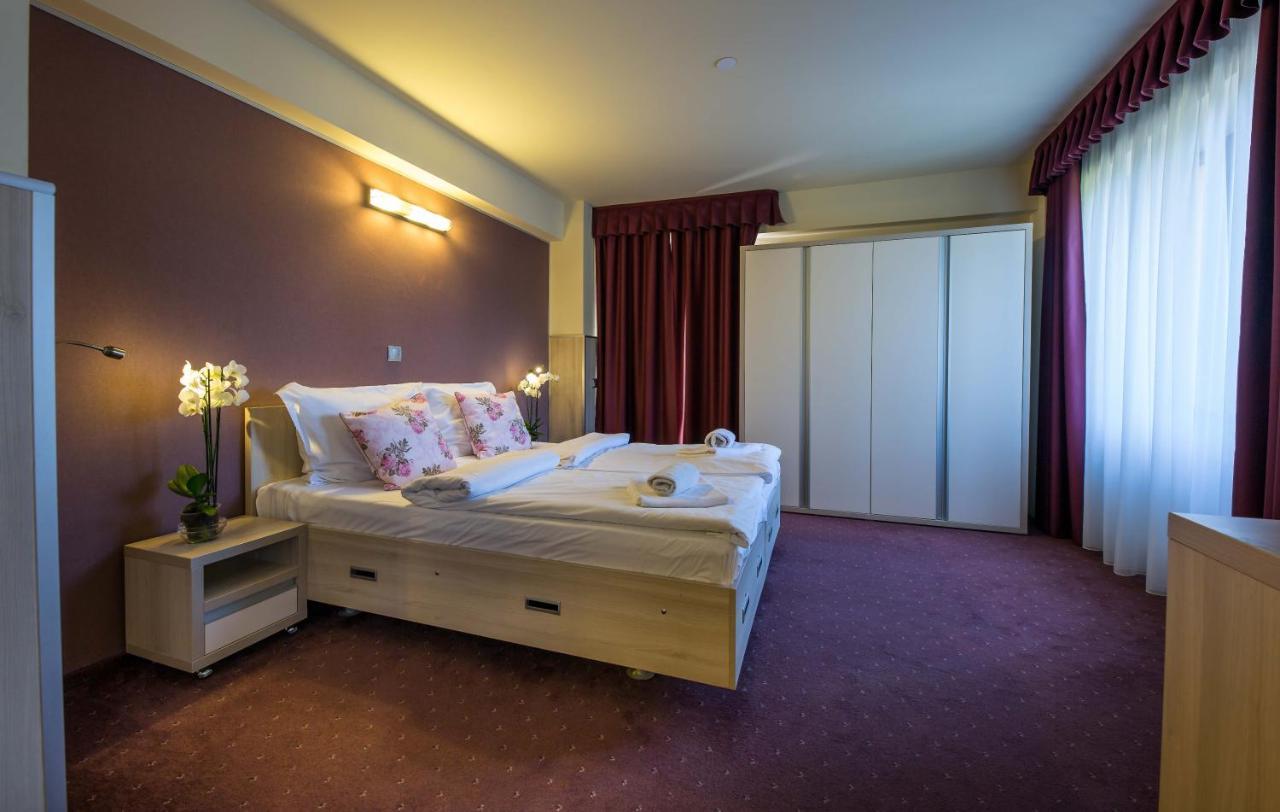 Eden Grand Resort Predeal Luaran gambar