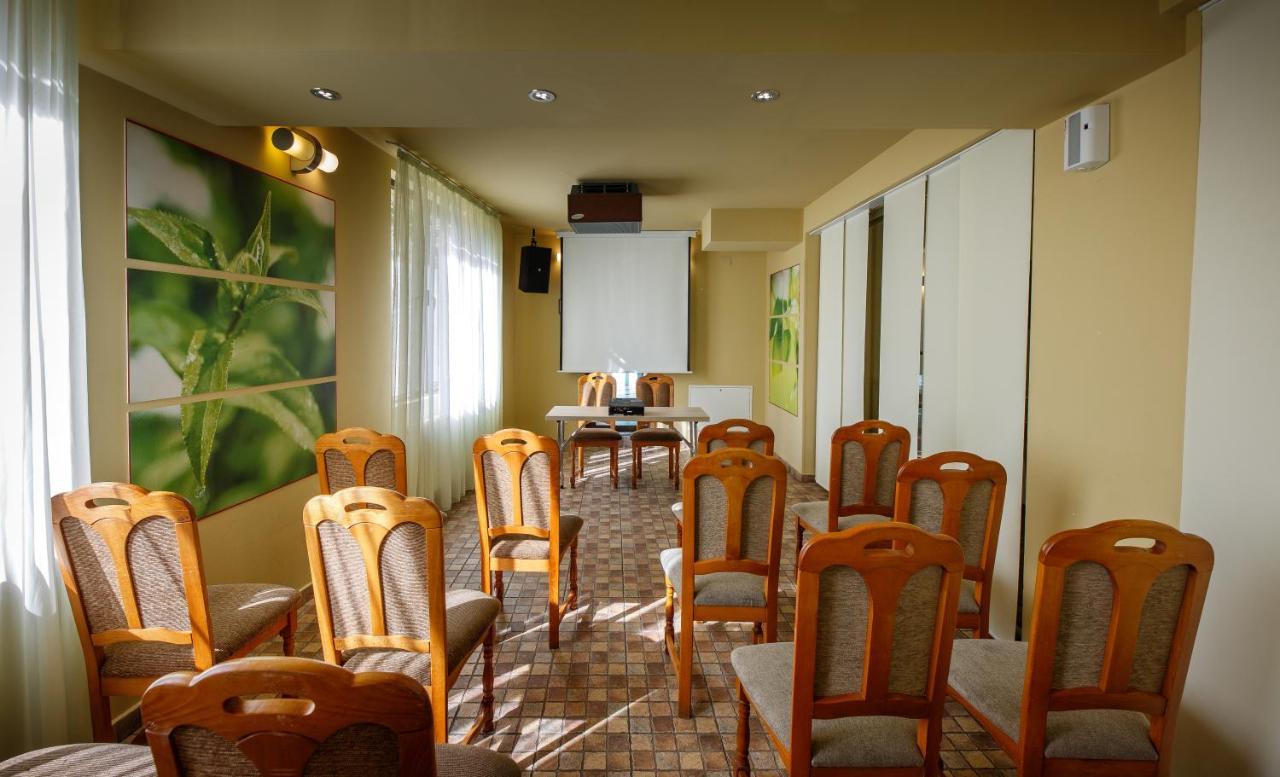 Eden Grand Resort Predeal Luaran gambar